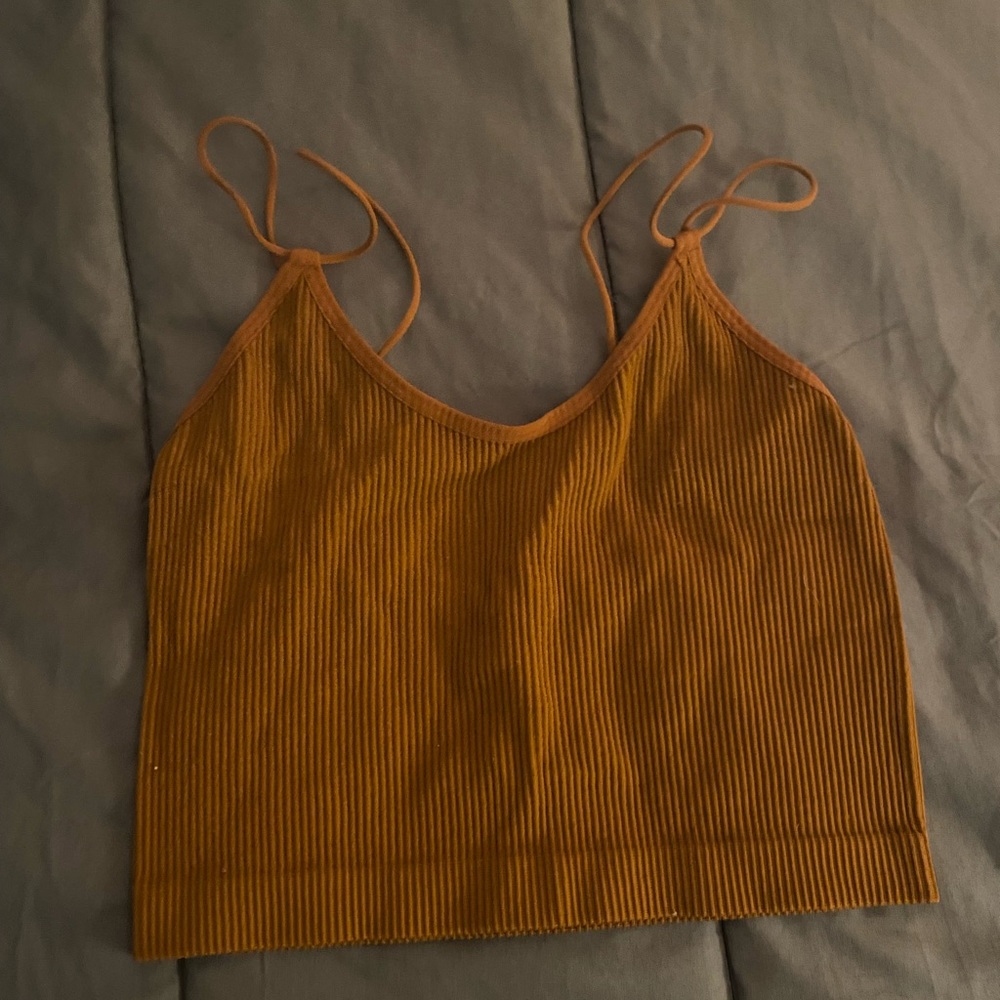 Brown tank top size small
